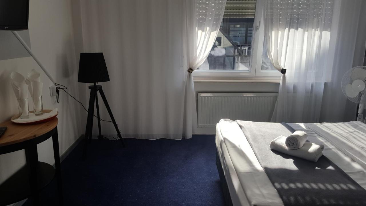 Hotel Royal Hanau Buitenkant foto