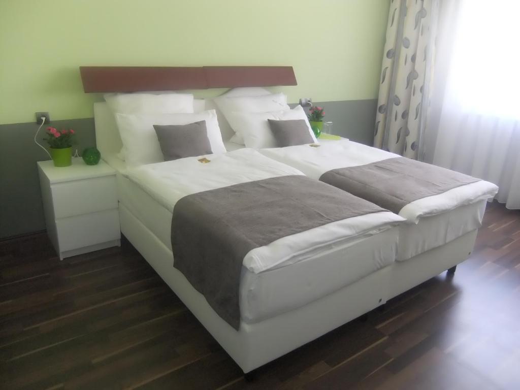 Hotel Royal Hanau Kamer foto